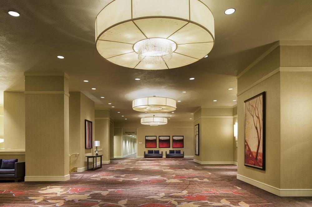 Sheraton Oklahoma City Downtown Hotel Esterno foto