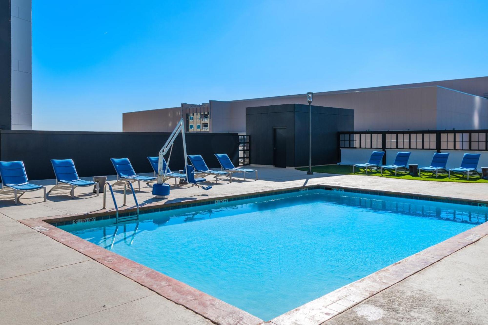 Sheraton Oklahoma City Downtown Hotel Esterno foto