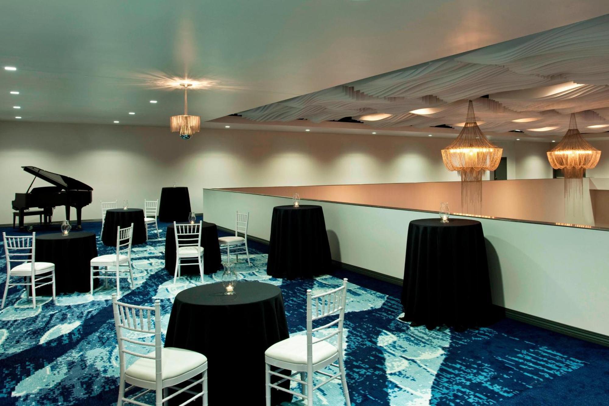 Sheraton Oklahoma City Downtown Hotel Esterno foto
