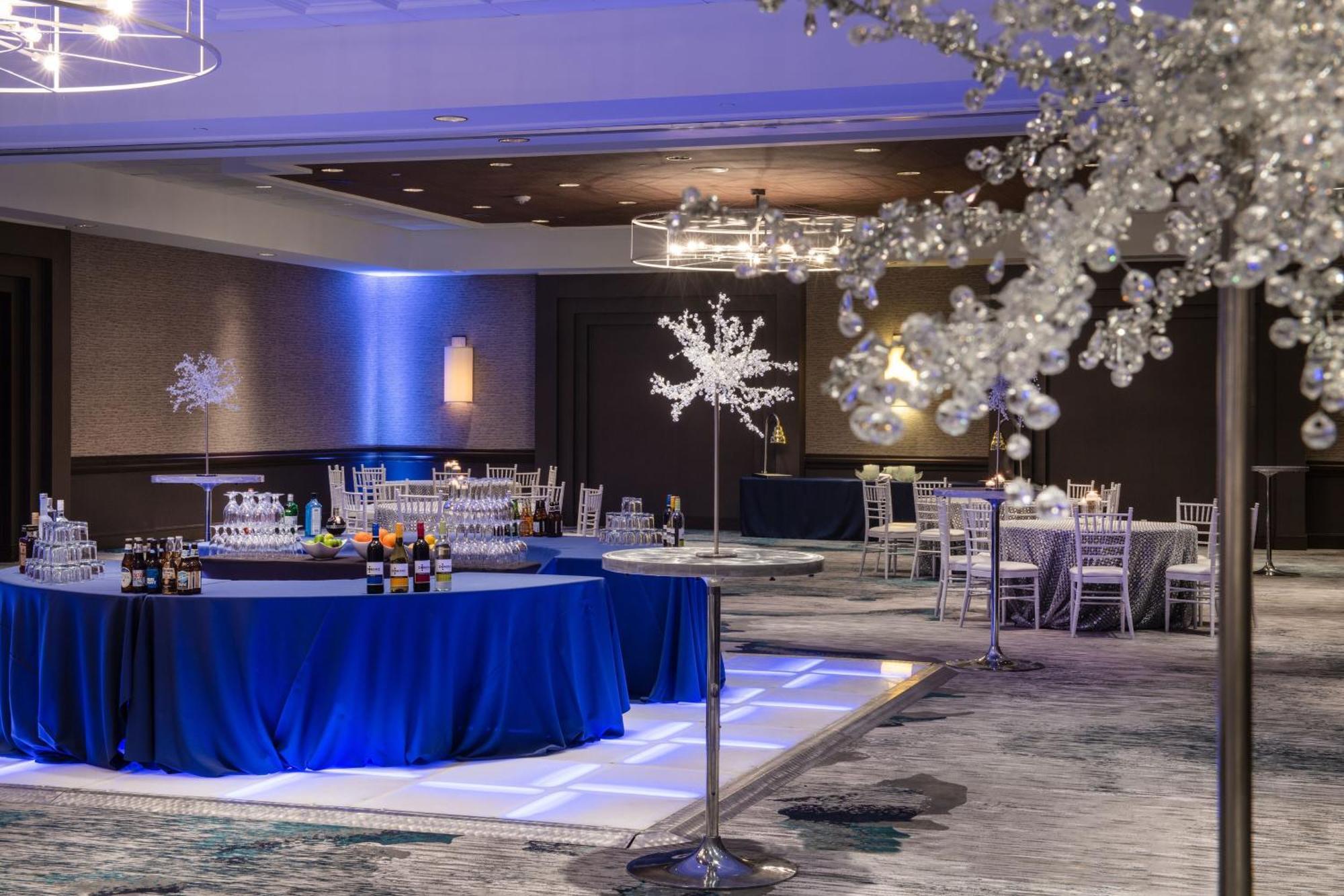 Sheraton Oklahoma City Downtown Hotel Esterno foto