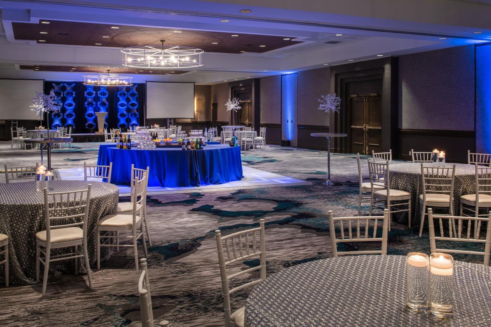 Sheraton Oklahoma City Downtown Hotel Esterno foto
