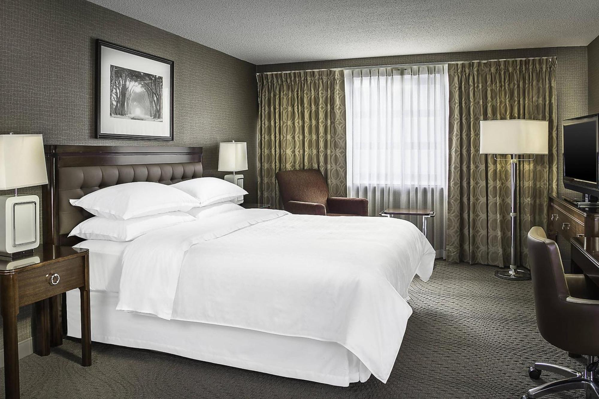 Sheraton Oklahoma City Downtown Hotel Esterno foto